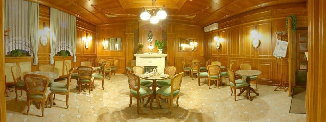 Barta Kávéház - Kávézó - Panoráma 1